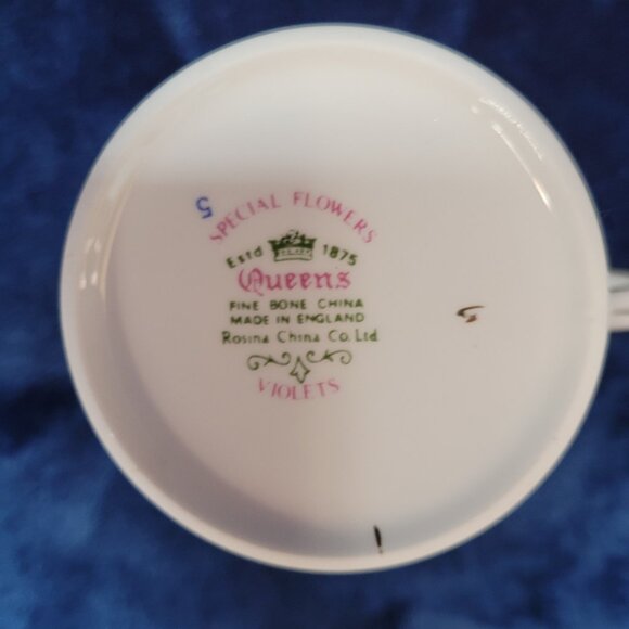 Queens Fine Bone China Mug ~ Violets - Picture 4 of 4